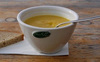 Topel obrok v času zaostrenih epidemioloških razmer